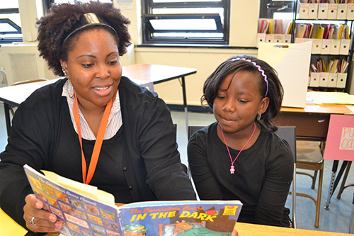Mayor, non-profit celebrate continued growth of literacy program